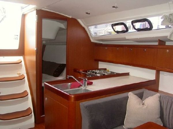 Beneteau 37 | Valkyrie