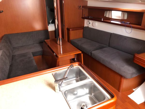 Beneteau 37 | Valkyrie