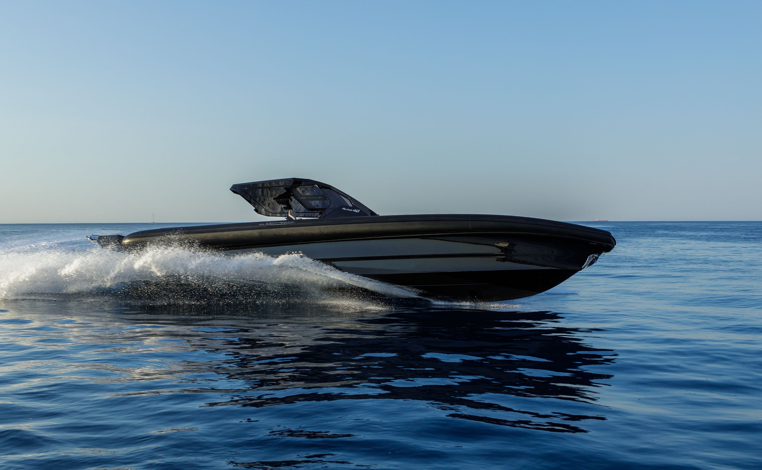 Technohull 40 | Seaduction