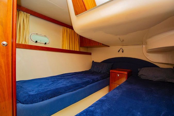 Azimut 42 | Eden