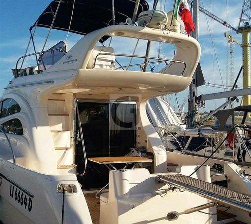 Azimut 42 | Eden