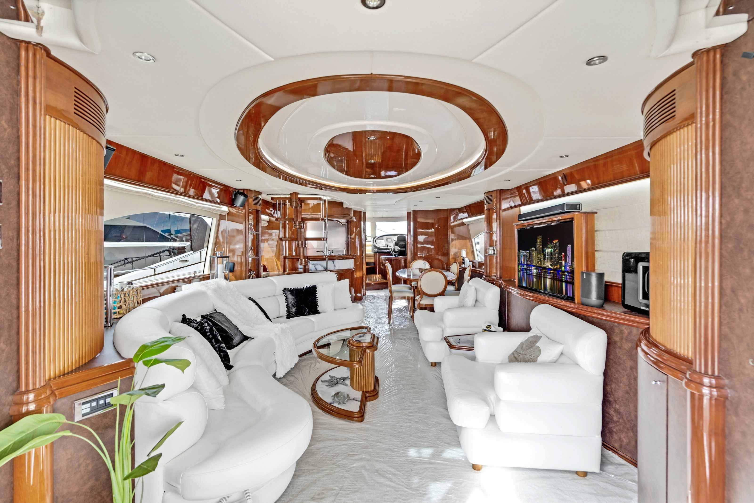 Azimut 85 F | Day Dreamin