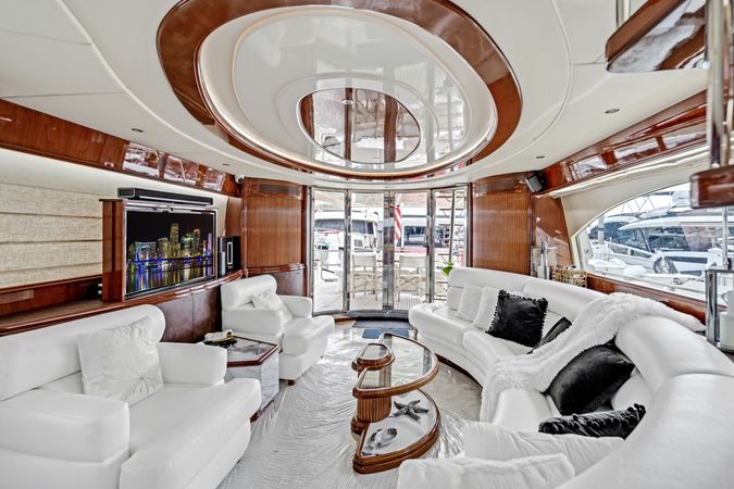 Azimut 85 F | Day Dreamin