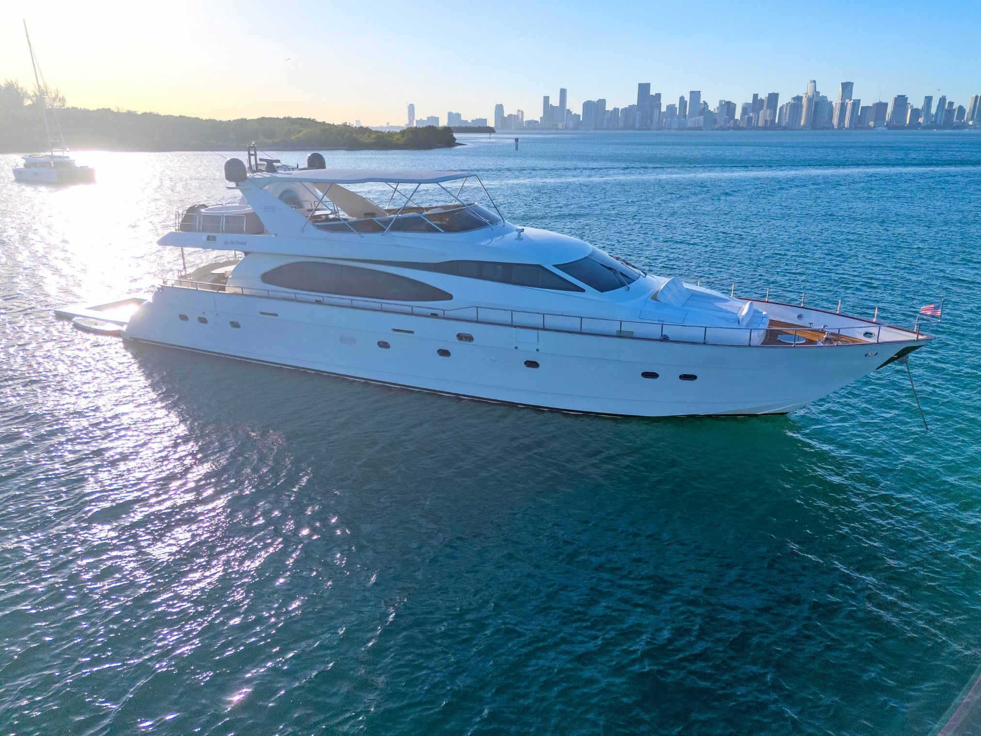 Azimut 85 F | Day Dreamin