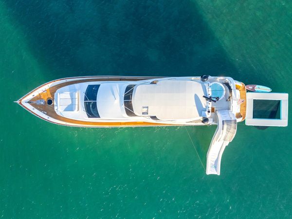 Azimut 85 F | Day Dreamin