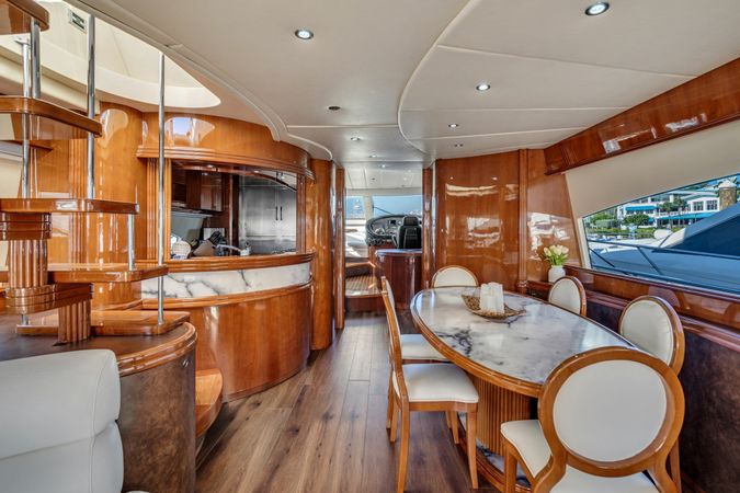 Azimut 85 F | Day Dreamin