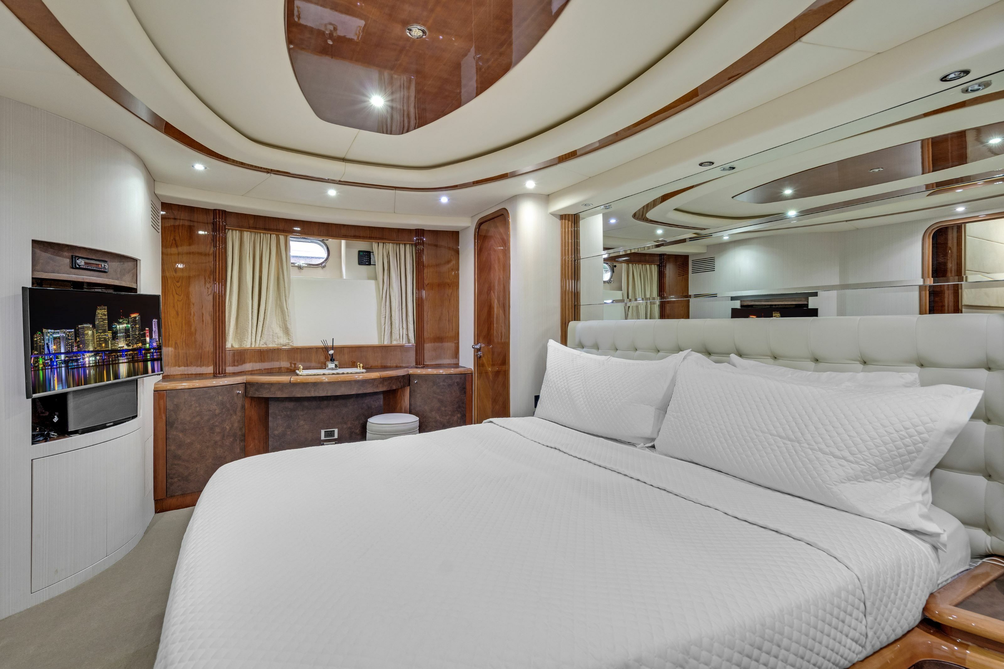 Azimut 85 F | Day Dreamin