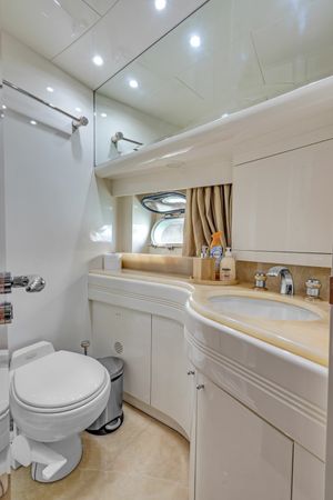 Azimut 85 F | Day Dreamin