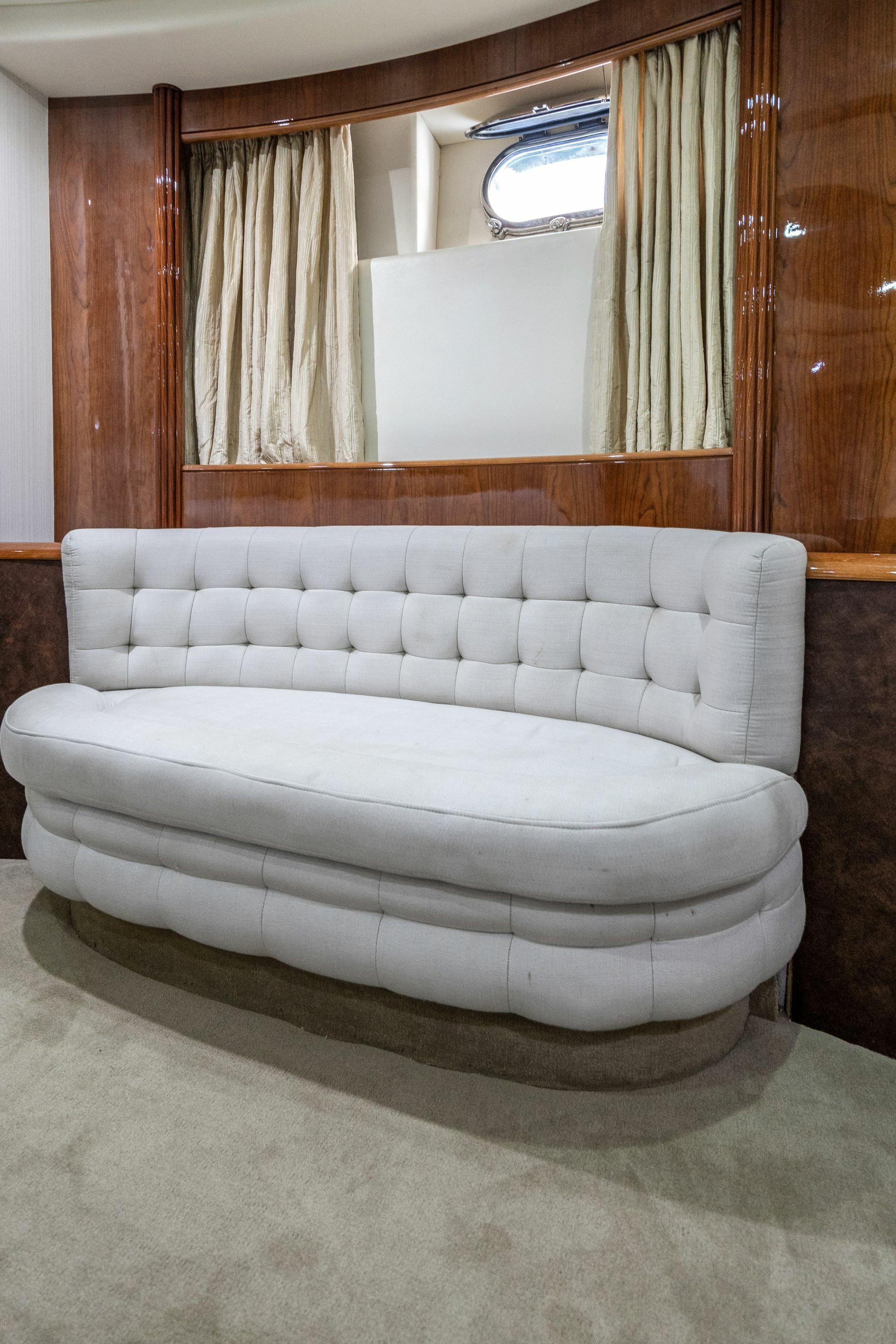 Azimut 85 F | Day Dreamin