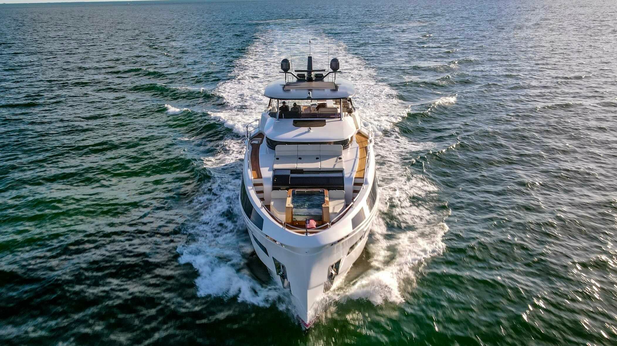 Sirena Yachts 88 | Saint