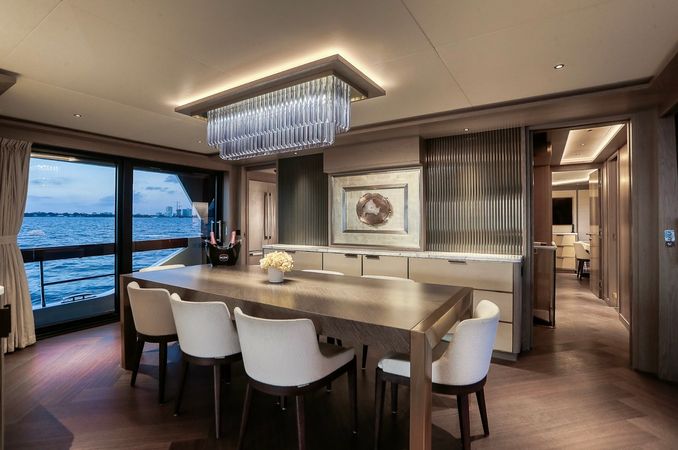 Sirena Yachts 88 | Saint
