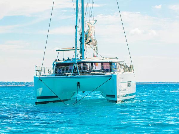 Fountaine Pajot Lucia 40 | Salvadoro
