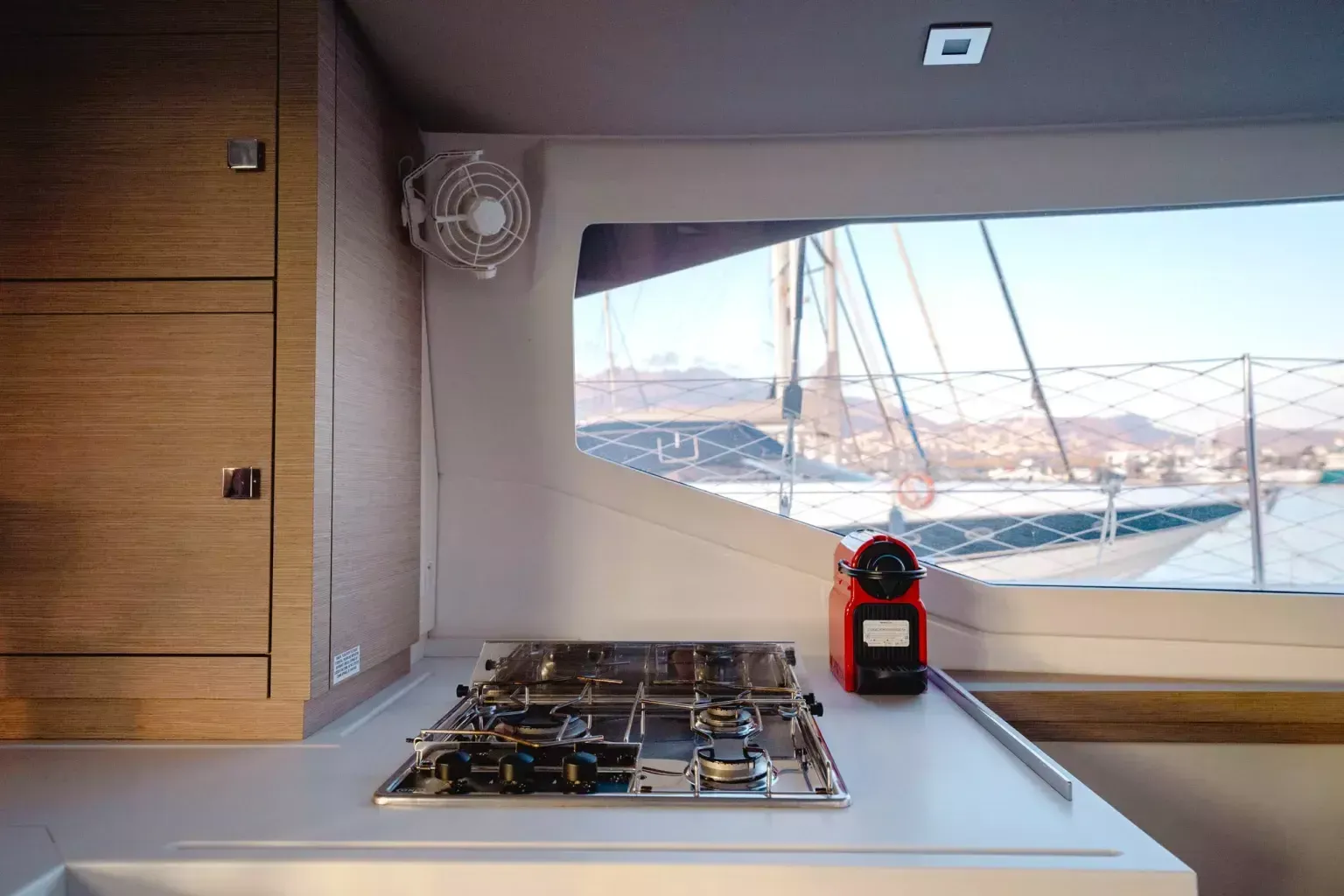 Fountaine Pajot Lucia 40 | Salvadoro