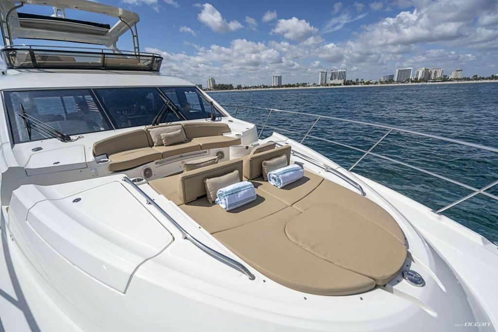 Sea Ray L650 | VIP Only