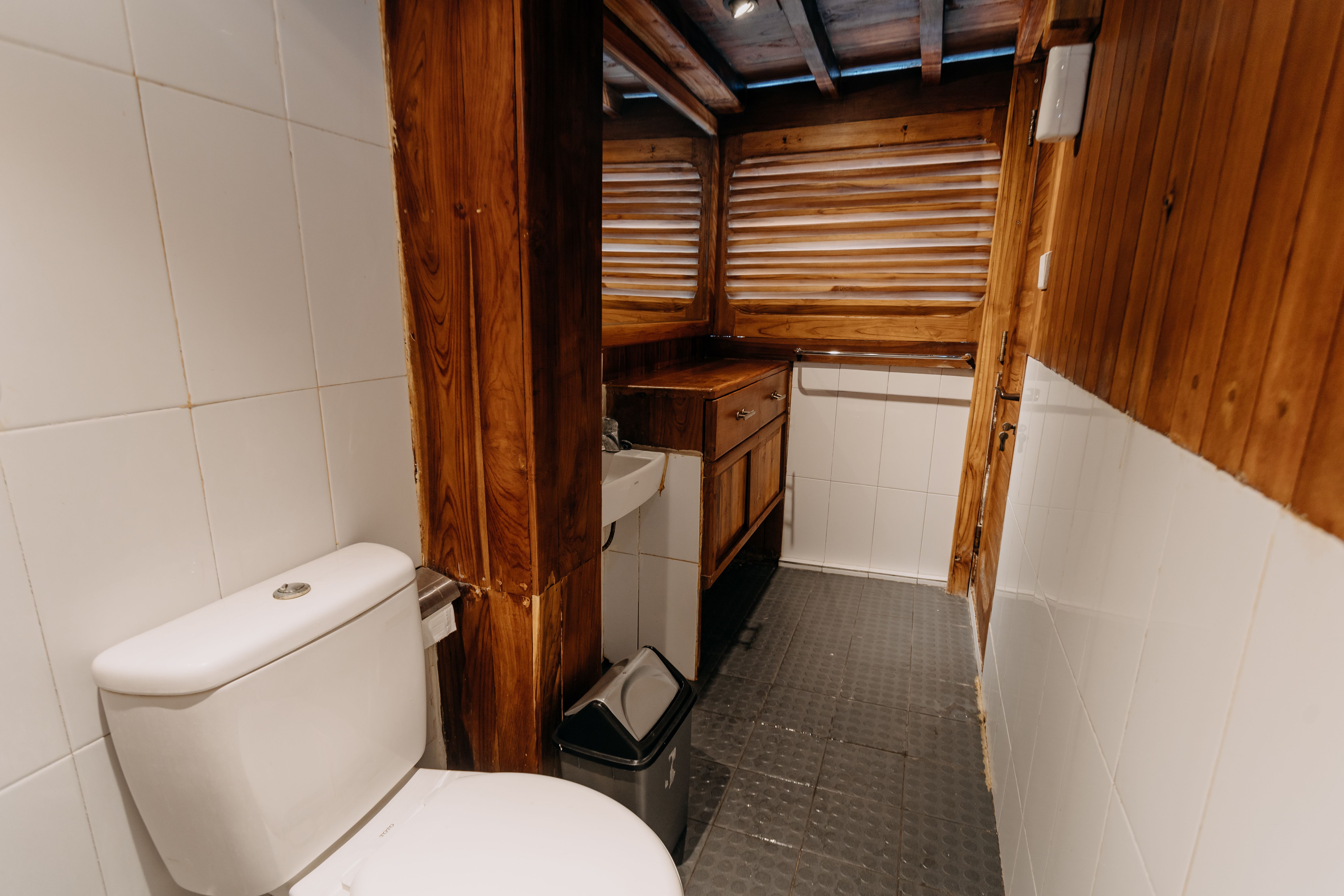 Custom Built Phinisi | Adishree