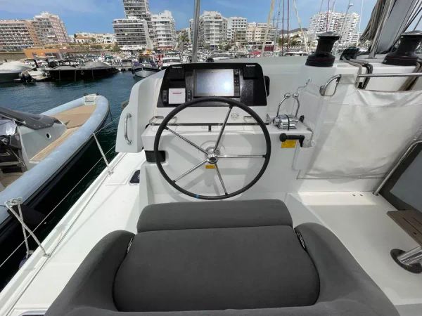 Lagoon 42 | Baghira