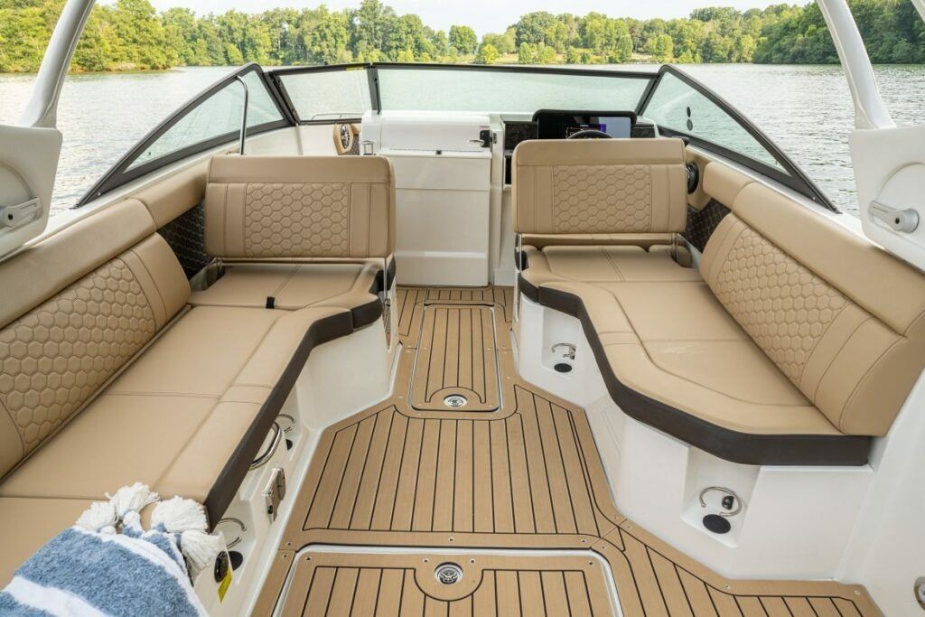 Sea Ray 250 | Kolossos