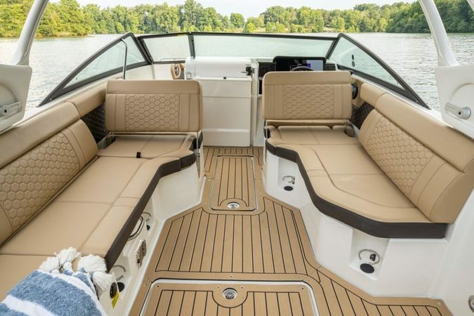 Sea Ray 250 | Kolossos