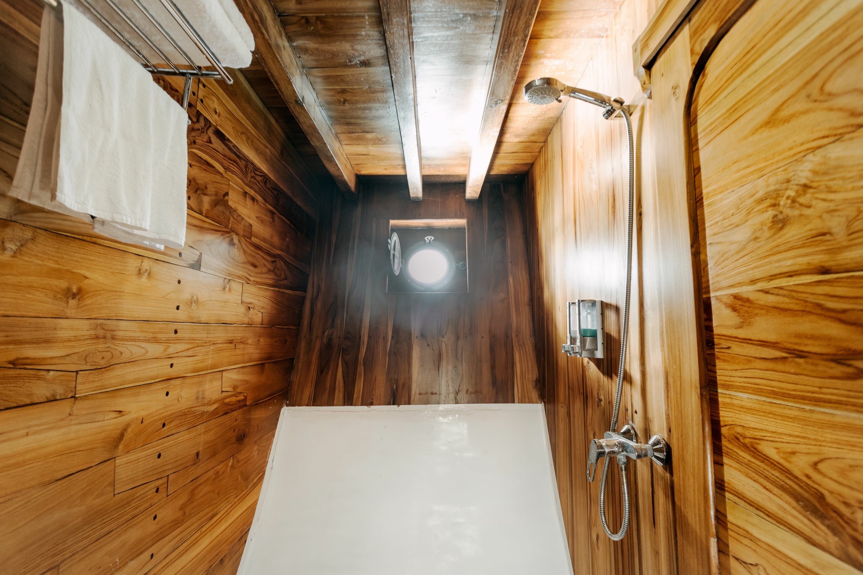 Custom Built Phinisi | Andamari