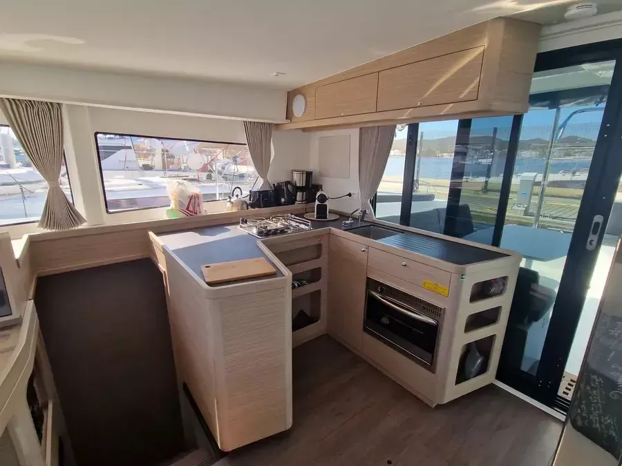 Lagoon 42 | Best Elli