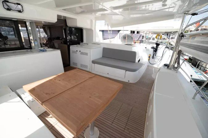 Lagoon 46 | Spezielli