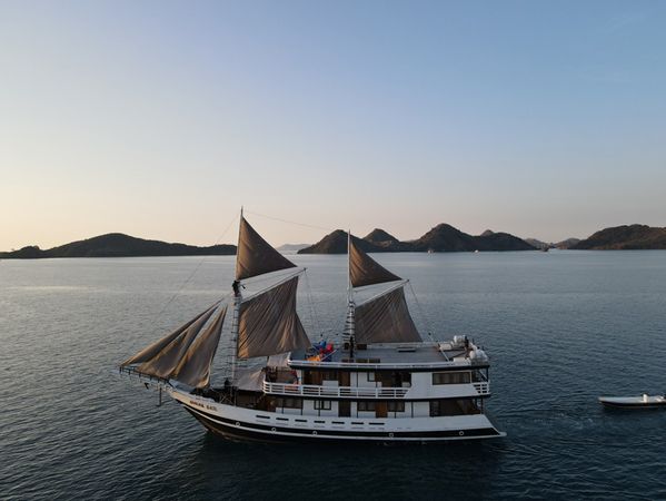 Custom Built Phinisi | Sukha Sail