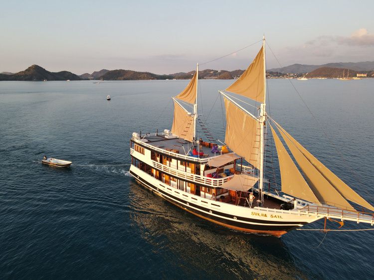 Custom Built Phinisi | Sukha Sail