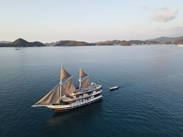 Custom Built Phinisi | Sukha Sail