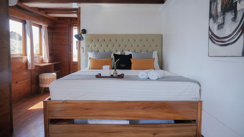 Custom Built Phinisi | Sukha Sail