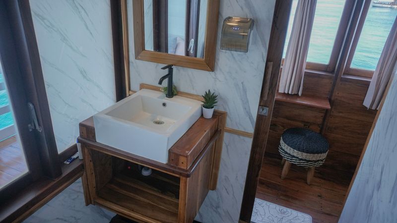 Custom Built Phinisi | Sukha Sail