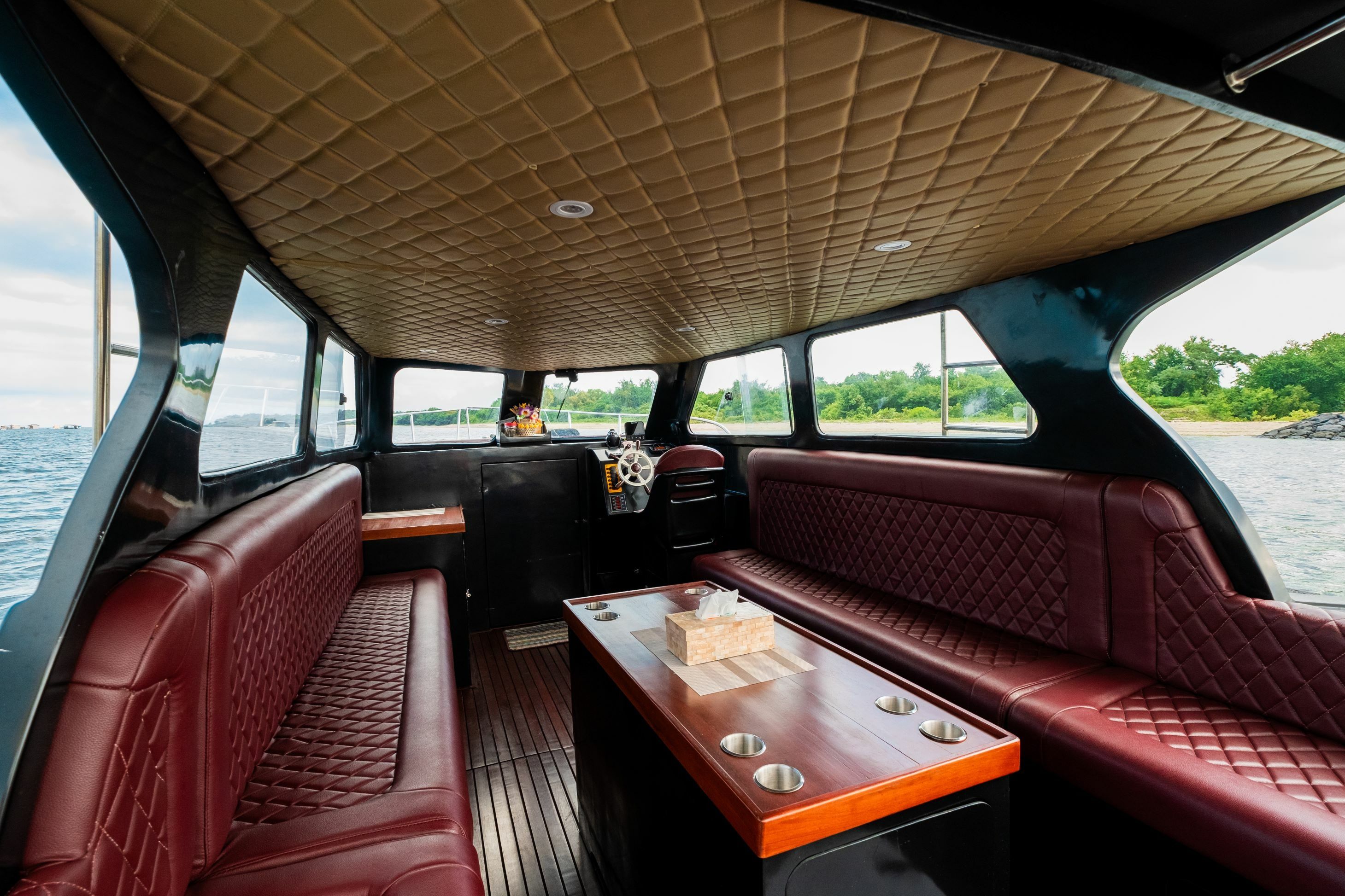 Custom Built 31 | Queen Ruizi 10