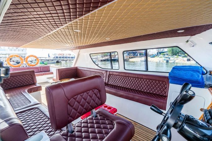 Custom Built 42 | Queen Ruizi 12