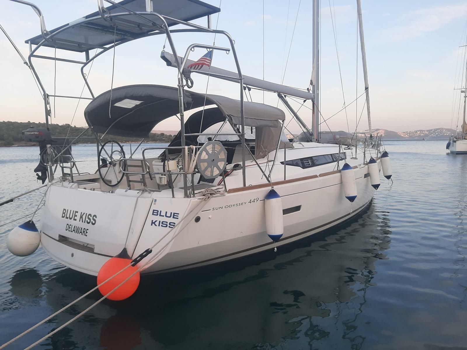 Jeanneau Sun Odyssey 449 | Blue Kiss