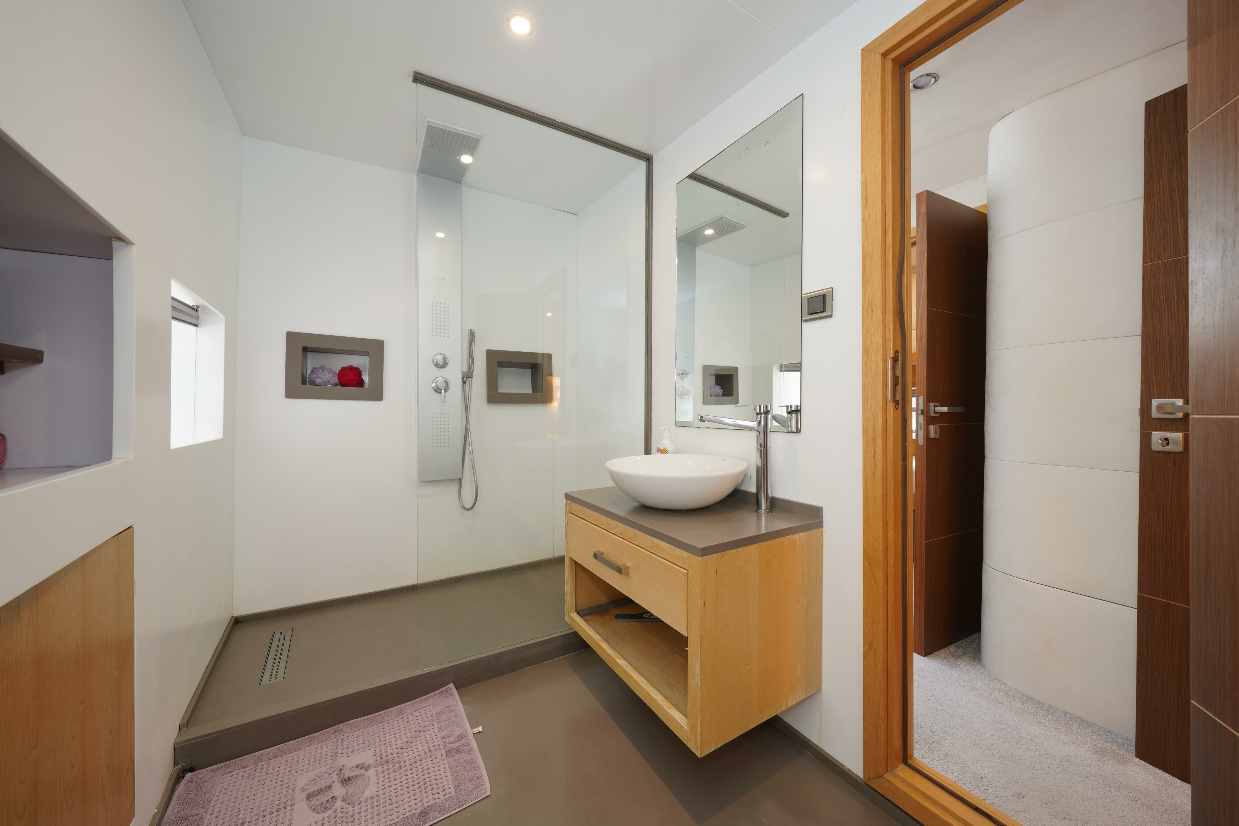 Custom Built 68 | Akali