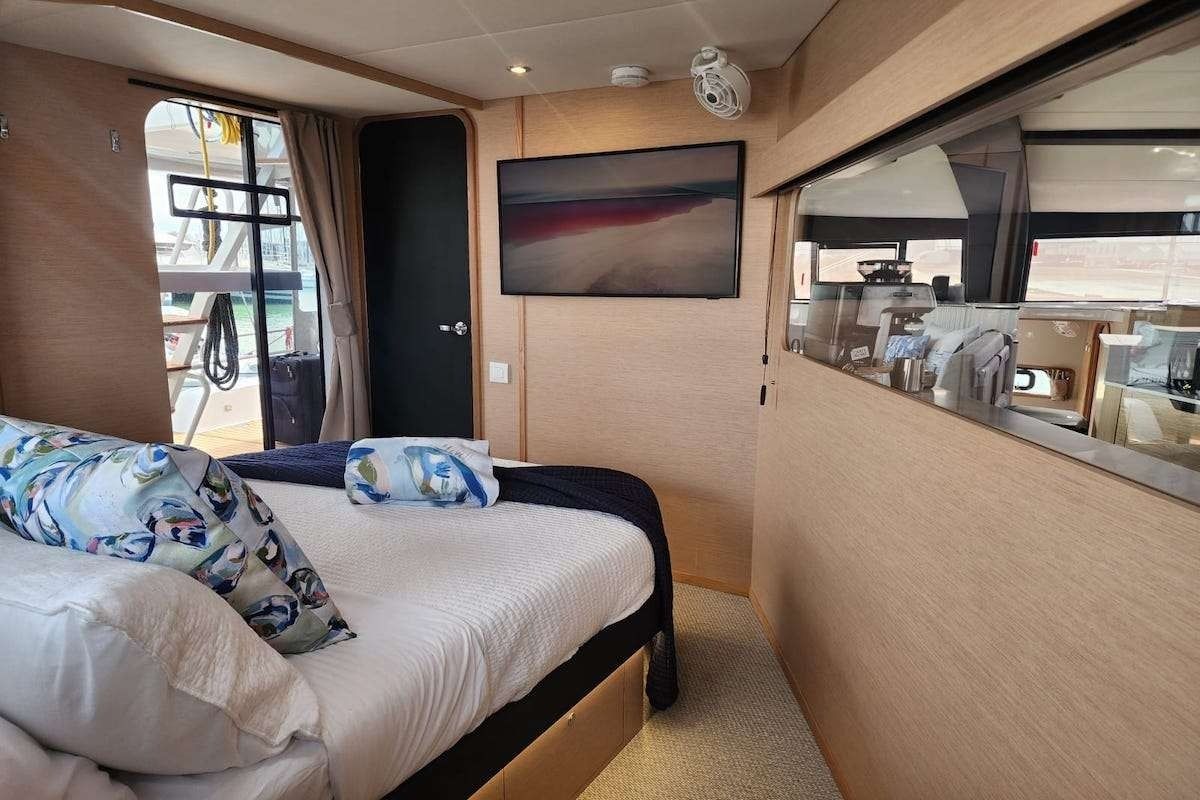 Neel 52 | Neptune's Escape