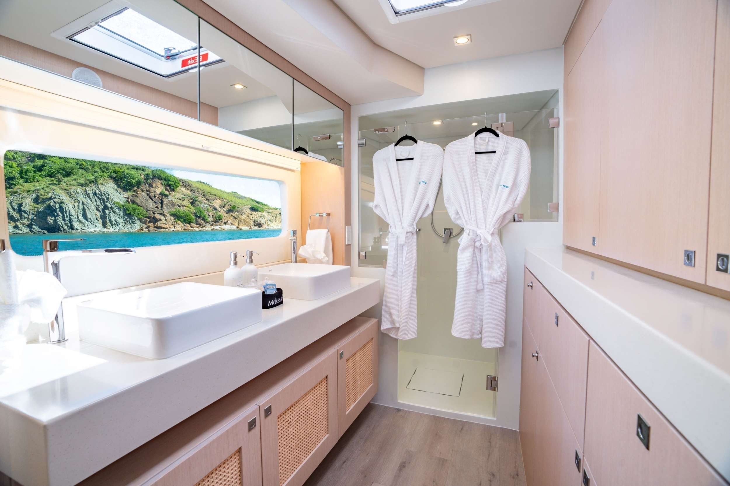 Two Oceans 555 | Forever Young