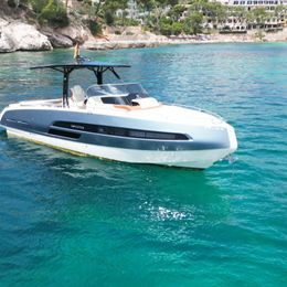 Invictus GT 320 | Meta 1