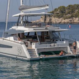Fountaine Pajot Samana 59 | Port to Vino