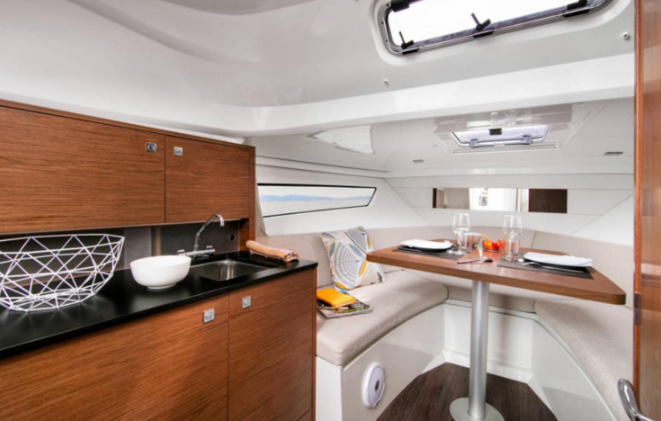 Jeanneau Cap Camarat 9.0 | Thymar