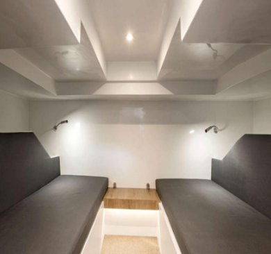 De Antonio 33 | Seea One