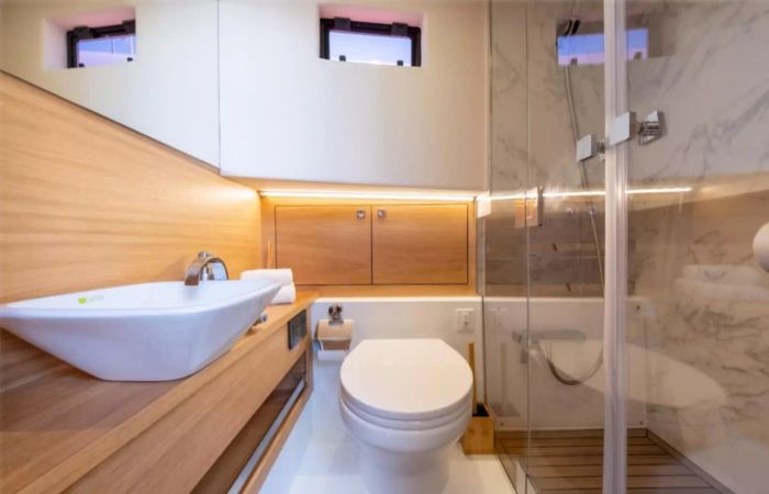 De Antonio 42 | Playyacht 3