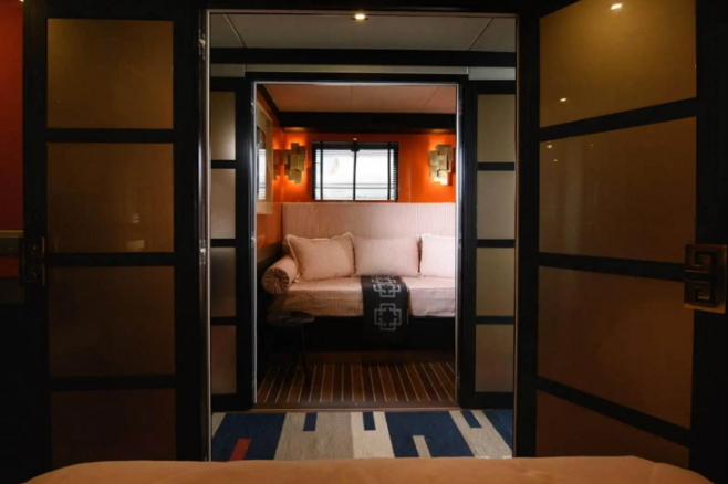 Custom Built 65 | Goldfinger