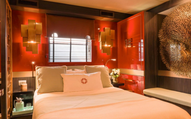 Custom Built 65 | Goldfinger