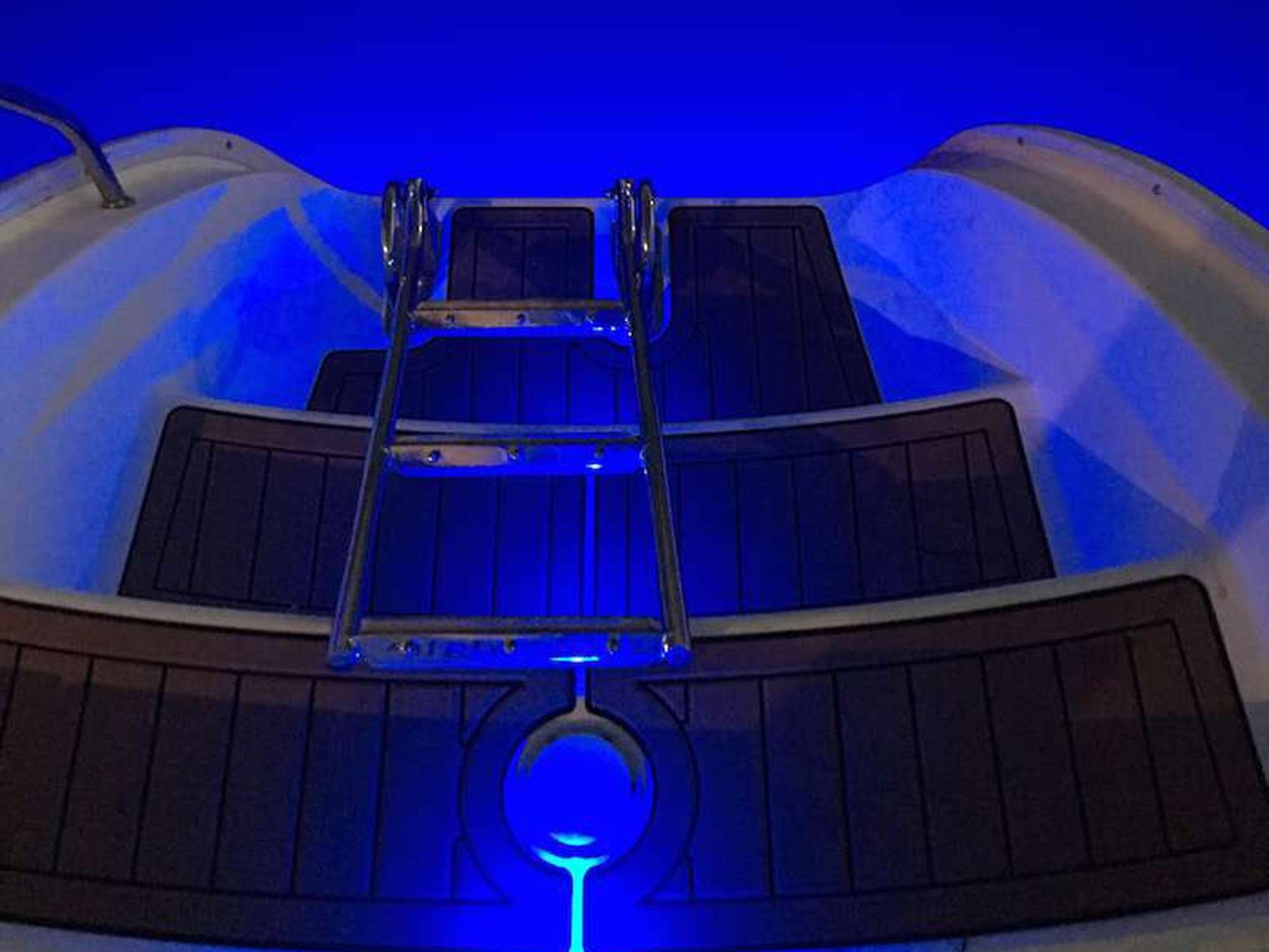 Leopard 46 | The Space Between