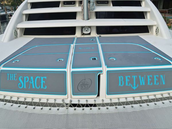 Leopard 46 | The Space Between