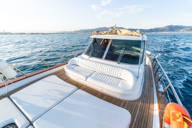 Fratelli Aprea 32 | Intrepid