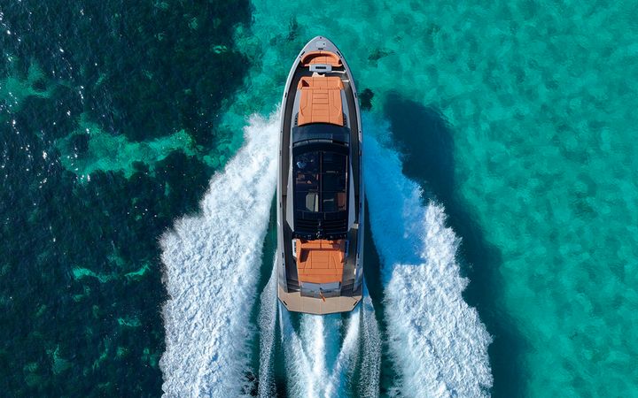 Vanquish 58 | Mi Paraiso