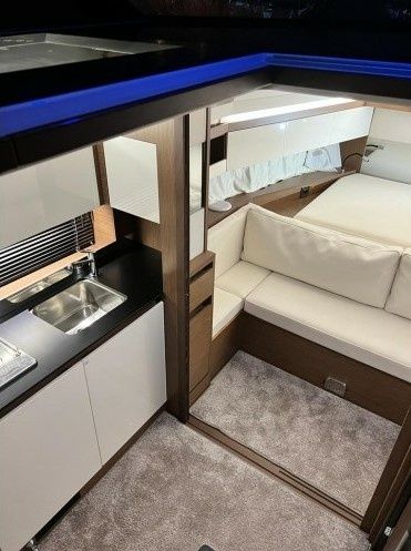Jeanneau Leader 33 | Tebelina