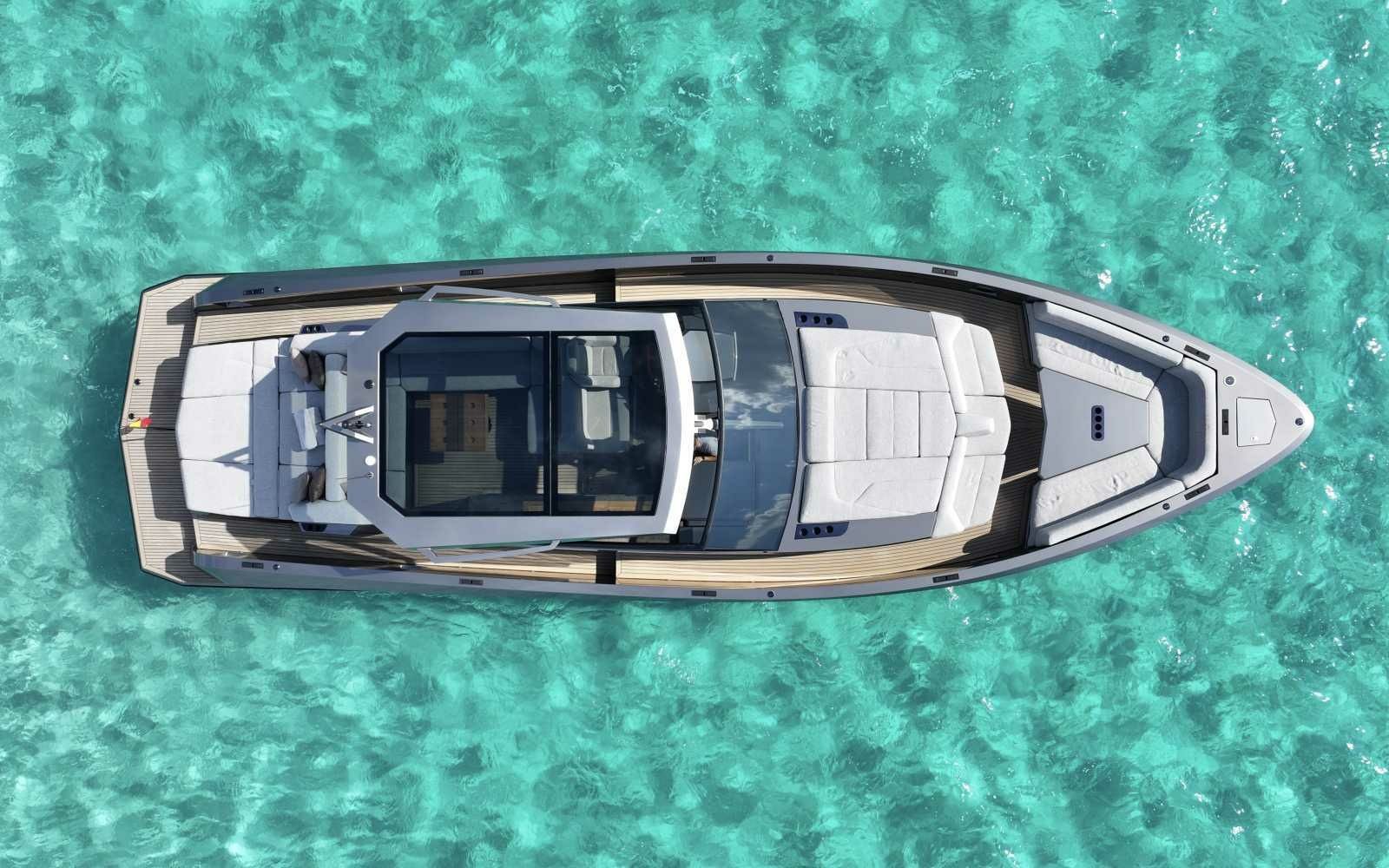 Vanquish VQ52 | Casa Atlantis