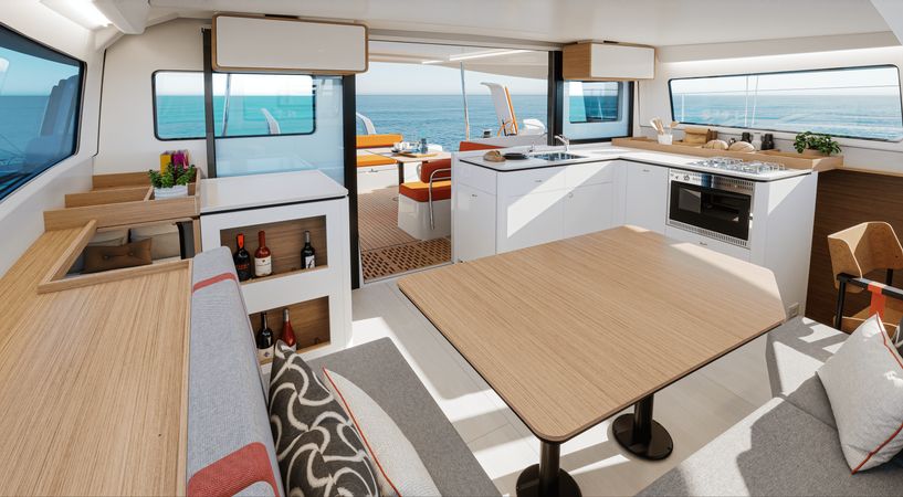 Excess 13 | First Kiss